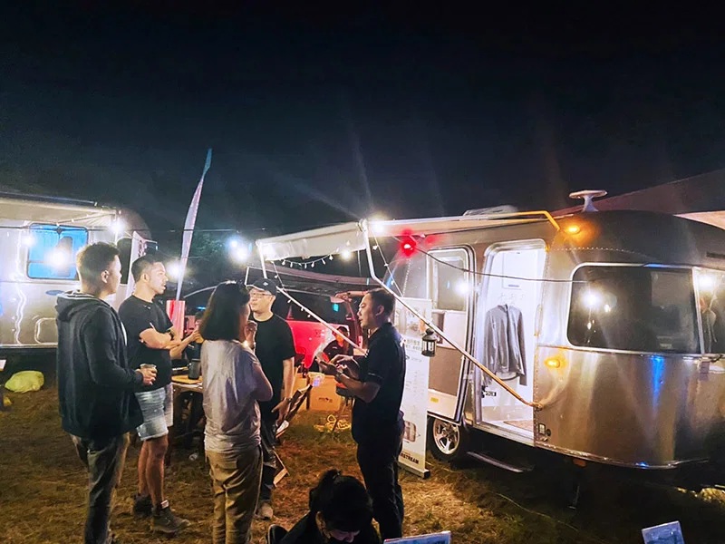 Airstream X Land Rover 2021 圖片