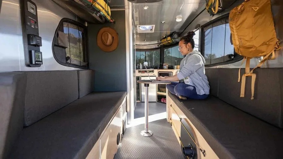 Airstream 與 REI 聯手推出環境友善且高效率的露營拖車 圖片